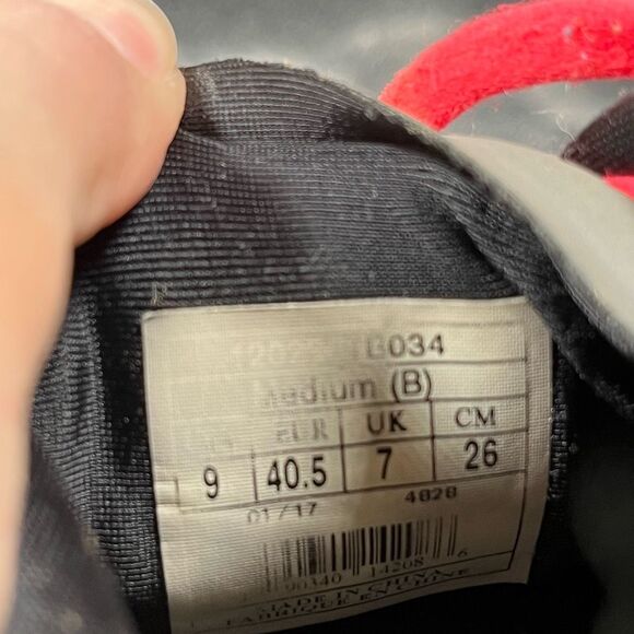 💛 Brooks Pure Cadence 6 Running Training Athletic Gym 3D Fit Print Sneaker Shoe - Picture 8 of 8